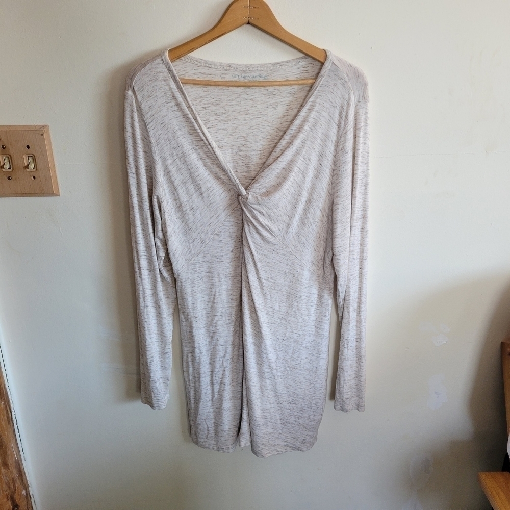 SOFT Surroundings Long Sleeve Tunic Front Twist Heather Off White Stretch Large
